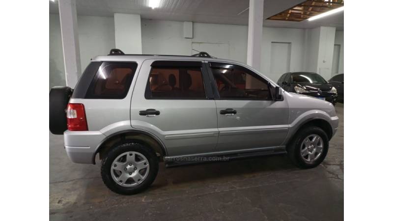 FORD - ECOSPORT - 2003/2004 - Prata - R$ 25.000,00