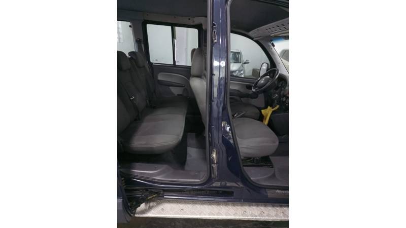FIAT - DOBLÓ - 2011/2011 - Azul - R$ 39.000,00