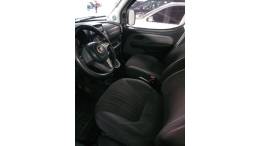 FIAT - DOBLÓ - 2013/2014 - Branca - R$ 36.000,00