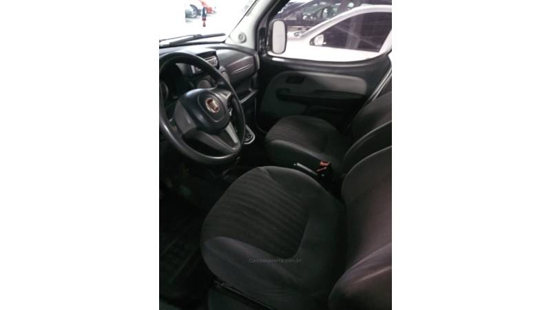 FIAT - DOBLÓ - 2013/2014 - Branca - R$ 36.000,00