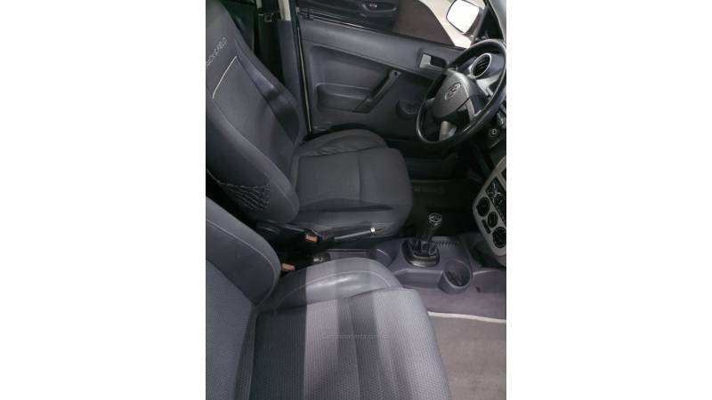 VOLKSWAGEN - PARATI - 2007/2008 - Prata - R$ 34.000,00