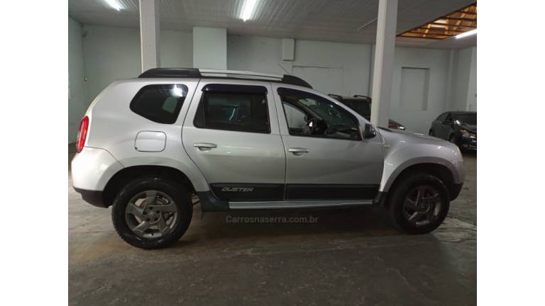 RENAULT - DUSTER - 2012/2013 - Prata - R$ 51.000,00