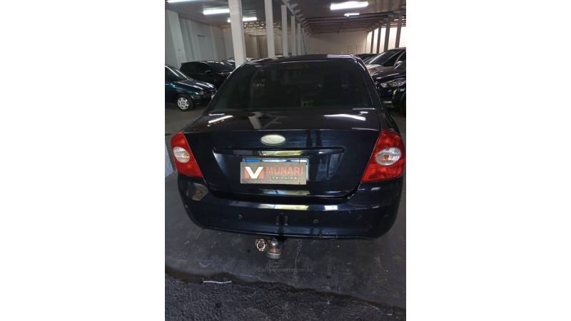 FORD - FOCUS - 2008/2009 - Preta - R$ 30.000,00