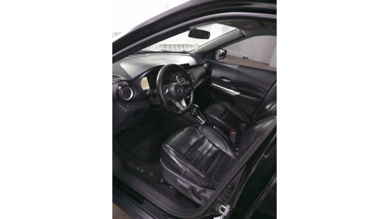 NISSAN - KICKS - 2016/2017 - Preta - R$ 73.000,00