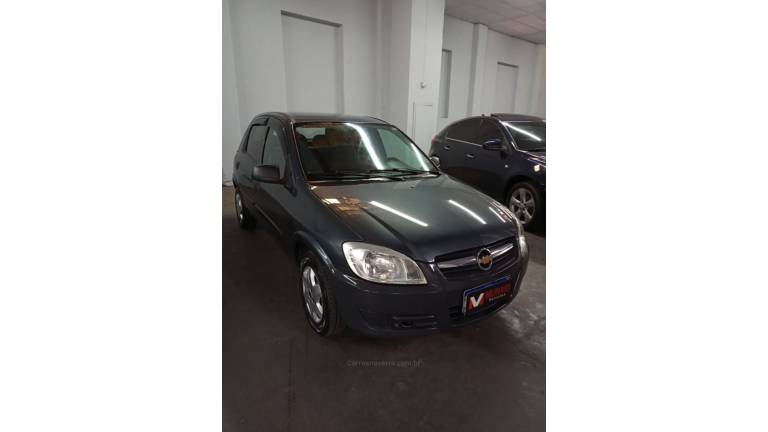CHEVROLET - CELTA - 2008/2009 - Cinza - R$ 20.000,00