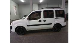 FIAT - DOBLÓ - 2013/2014 - Branca - R$ 36.000,00