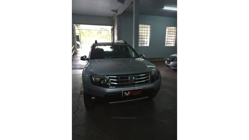 RENAULT - DUSTER - 2012/2013 - Prata - R$ 51.000,00