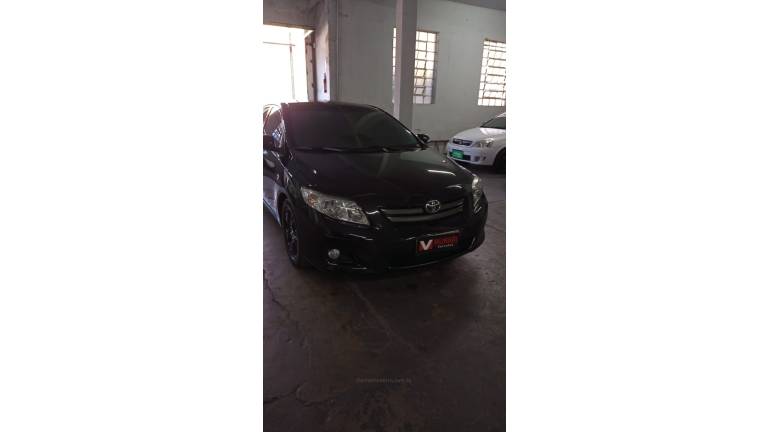 TOYOTA - COROLLA - 2010/2011 - Preta - R$ 57.000,00