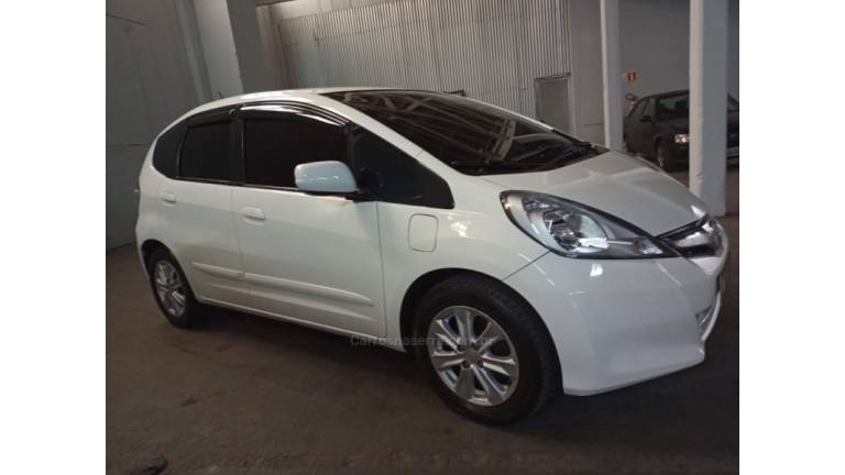 HONDA - FIT - 2013/2013 - Branca - R$ 48.000,00