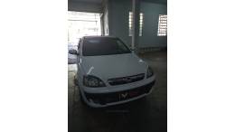 CHEVROLET - CORSA - 2004/2004 - Branca - R$ 23.500,00