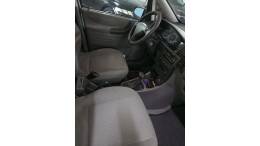 CHEVROLET - ZAFIRA - 2012/2012 - Prata - R$ 32.000,00