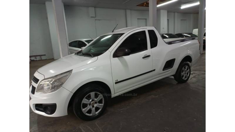 CHEVROLET - MONTANA - 2011/2012 - Branca - R$ 42.000,00
