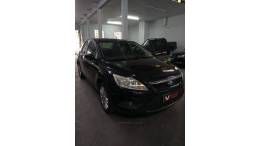 FORD - FOCUS - 2011/2012 - Preta - R$ 38.000,00