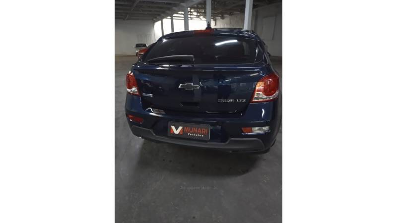 CHEVROLET - CRUZE - 2014/2014 - Azul - R$ 72.000,00