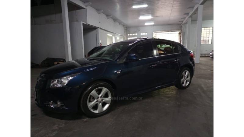 CHEVROLET - CRUZE - 2014/2014 - Azul - R$ 72.000,00