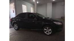 FORD - FOCUS - 2008/2009 - Preta - R$ 30.000,00