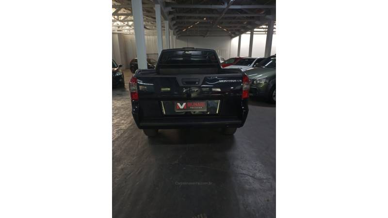 CHEVROLET - MONTANA - 2012/2013 - Preta - R$ 38.000,00