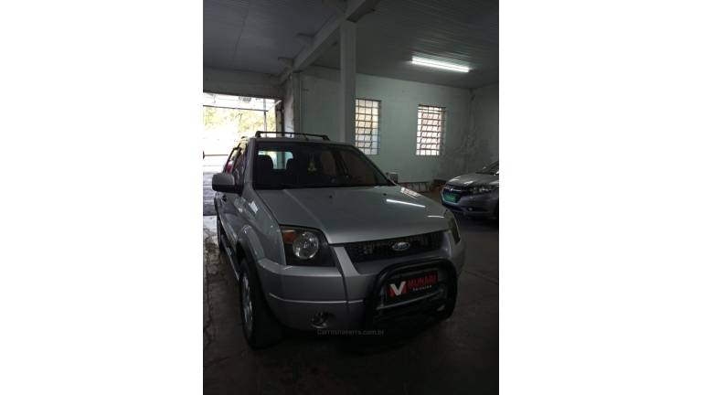FORD - ECOSPORT - 2003/2004 - Prata - R$ 25.000,00