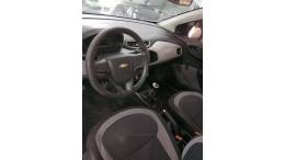 CHEVROLET - ONIX - 2016/2016 - Branca - R$ 45.000,00