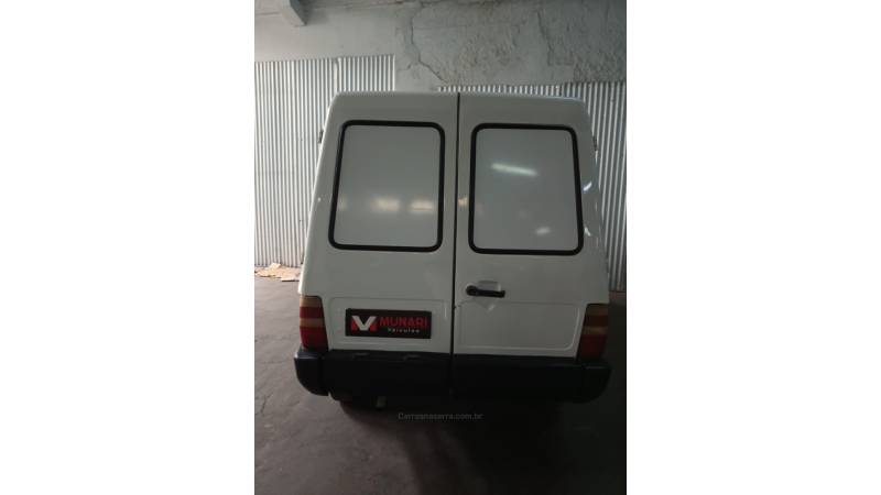 FIAT - FIORINO - 2005/2006 - Branca - R$ 26.000,00