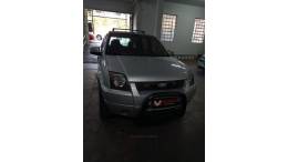 FORD - ECOSPORT - 2003/2004 - Prata - R$ 25.000,00