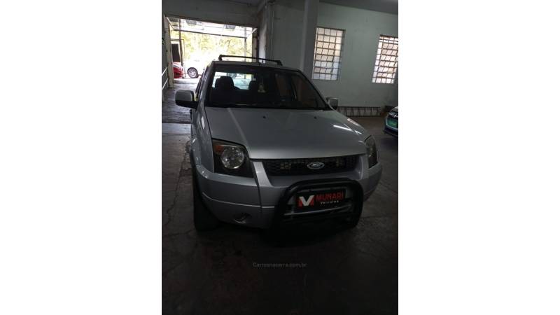FORD - ECOSPORT - 2003/2004 - Prata - R$ 25.000,00