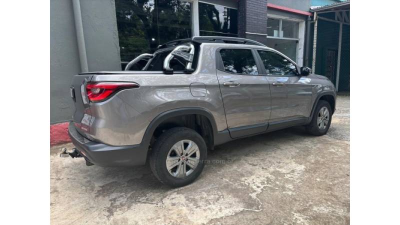 FIAT - TORO - 2020/2021 - Cinza - R$ 99.900,00