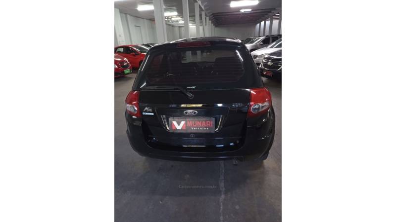 FORD - KA - 2009/2010 - Preta - R$ 19.000,00