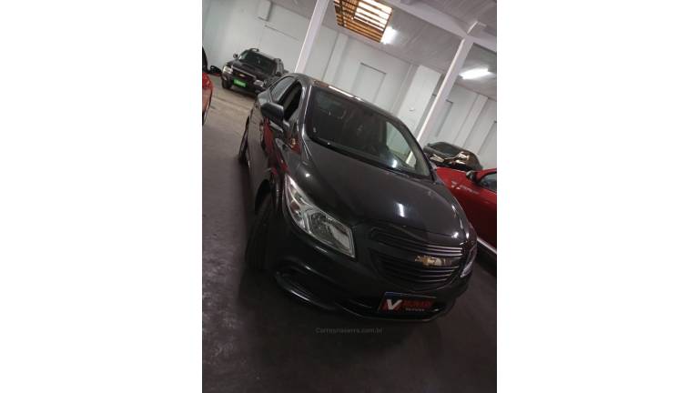 CHEVROLET - ONIX - 2018/2018 - Cinza - R$ 48.000,00